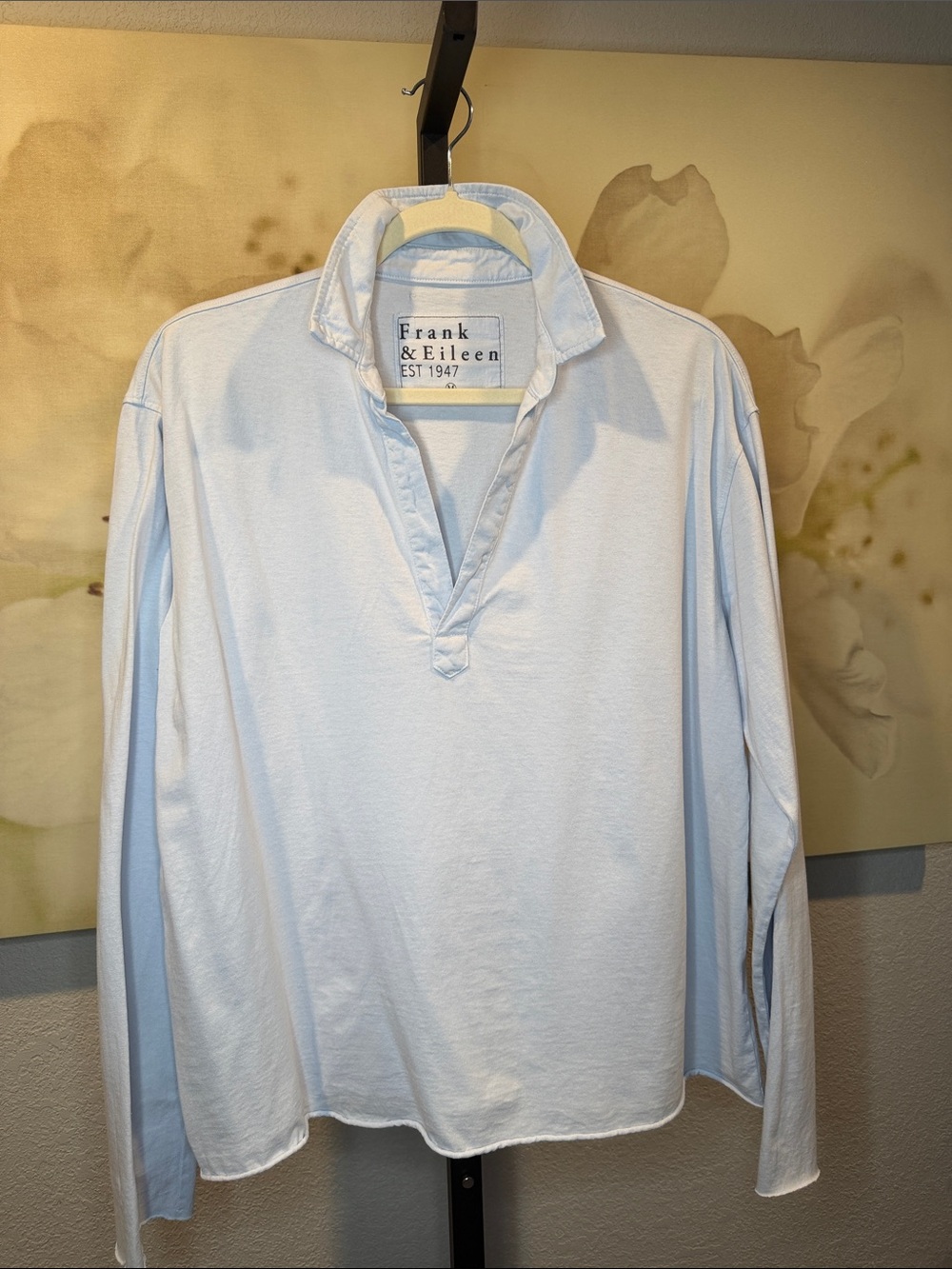 🆕Frank & Eileen Patrick Popover Henley in Ice Blue - Picture 5 of 7